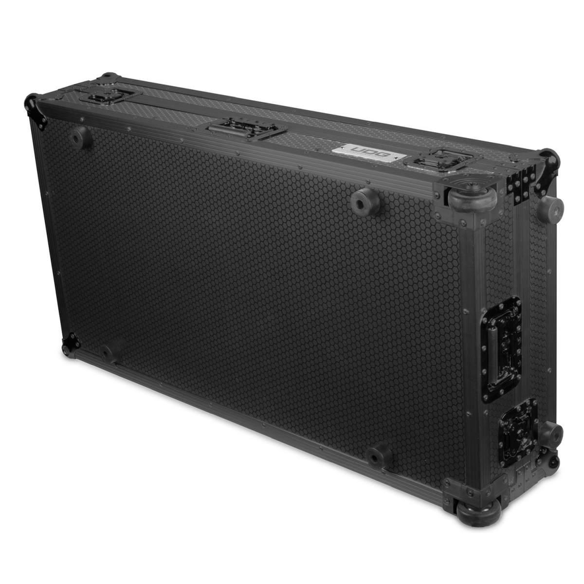 Udg u91086bl - ultimate fligt case set pioneer cdj-3000/a9 black plus (l&w)